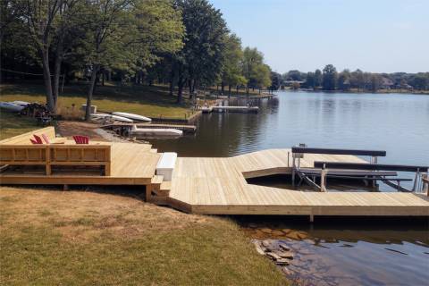 wooden dock boat lift construction