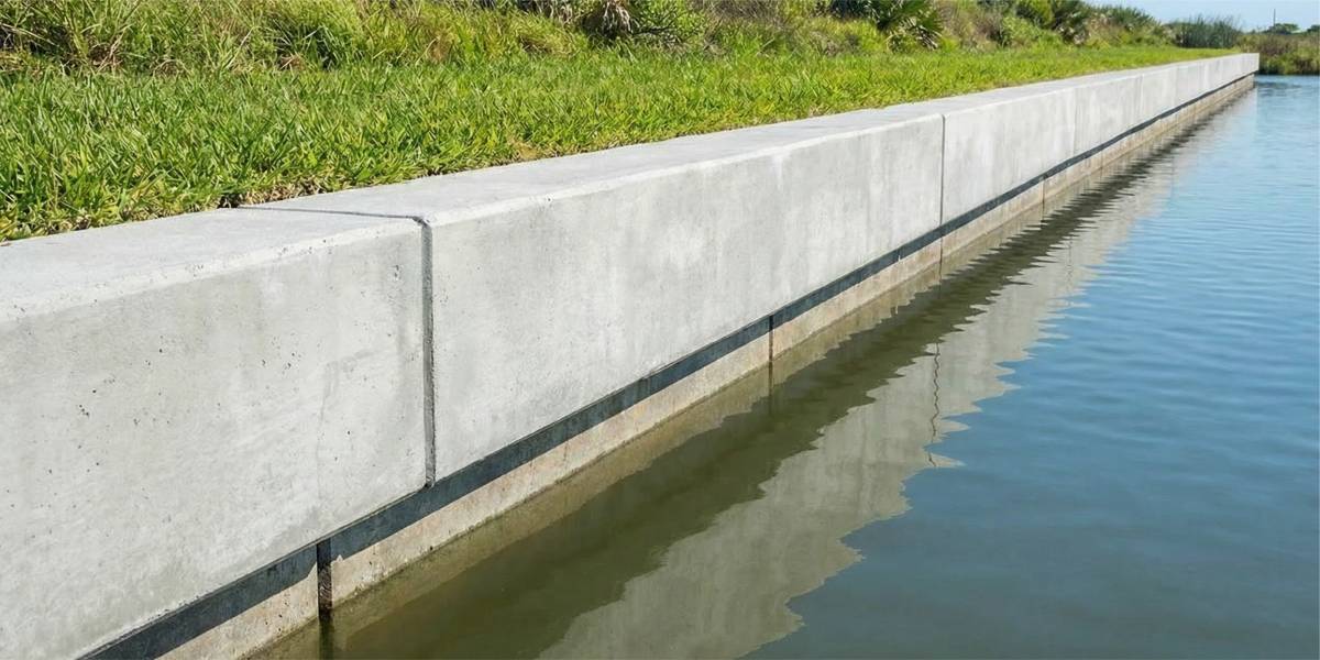 Concrete SeaWall Concrete SeaWall